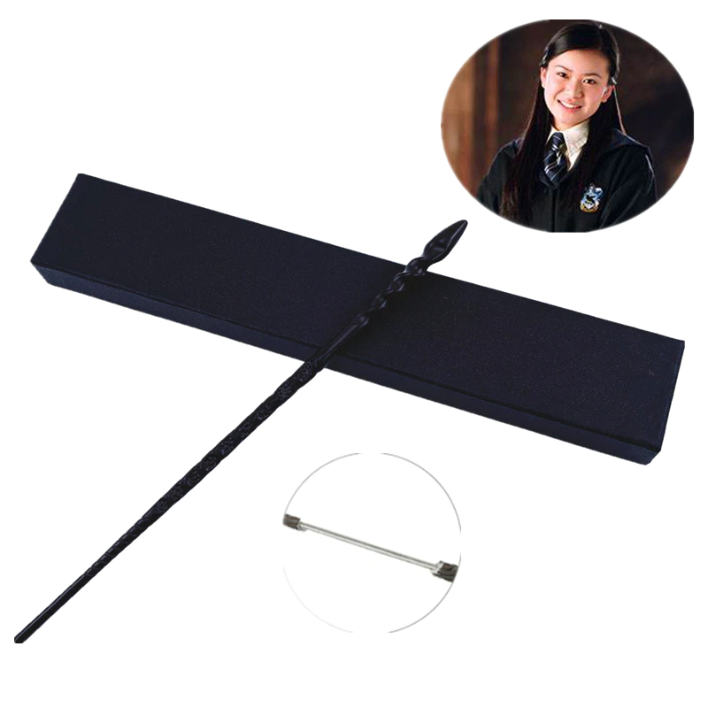 Baguette noire en bois de Cho Chang, avec son portrait en haut à droite de l'image