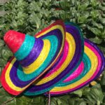 Chapeaux de paille à bords colorés style mexicain Déguisement Historique Déguisement Mexicain