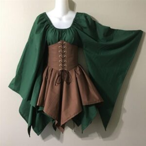 Déguisement Viking de couleur vert et marron composé d'un corset et d'un haut manche longue