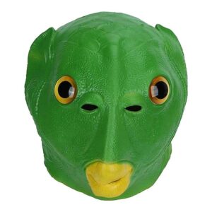 Masque de poisson vert pour Halloween sur fond blanc