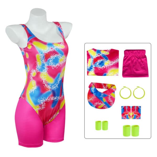 Costume de Barbie coloré sur un buste de mannequin composé d'un body et d'un short avec à côté plusieurs accessoires vendus avec l'ensemble