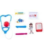 Ensemble de jouets stéthoscope médical pour enfants sur fond blanc.
